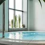 Western De La Cité&spa Guérande