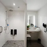 Western De La Cité&spa Hotel 3*