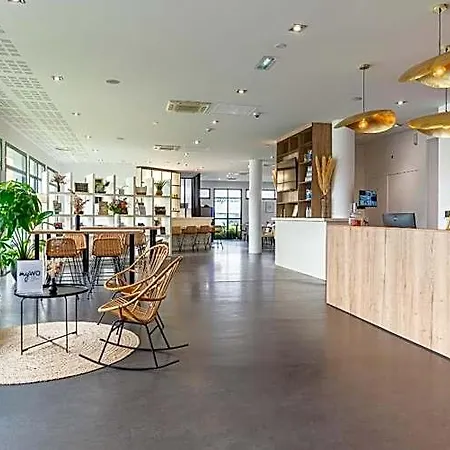 Western De La Cite & 3* ゲランド