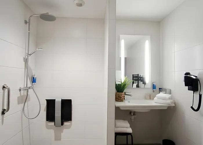 Western De La Cité&spa Hotel 3*