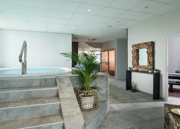 Szálloda Western De La Cite &