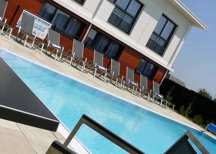 Western De La Cité&spa