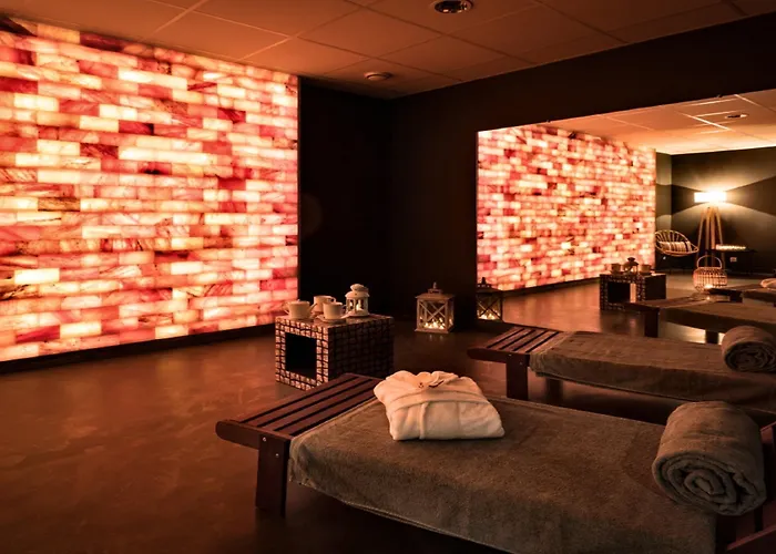 Western De La Cité&spa