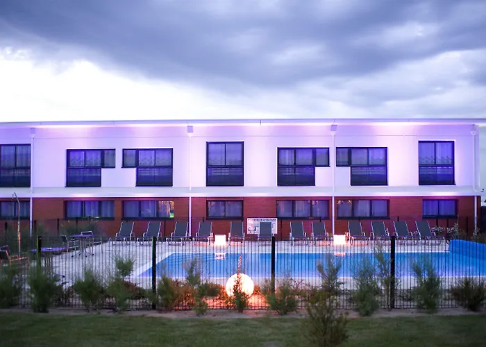 Western De La Cité&spa 3*